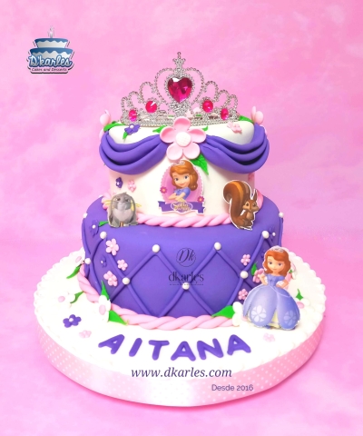 DKarles - Torta La Princesita Sof�a
