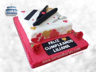 DKarles - Torta Un Laceado, peluquer�a