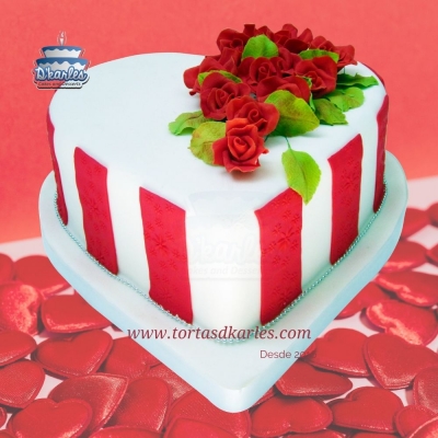 DKarles - Torta Coraz�n - Aplicaciones Rosas Rojas