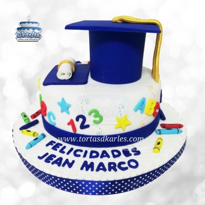 DKarles - Torta Graduaci�n de ni�o en Colegio
