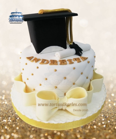 DKarles - Torta Graduaci�n 03