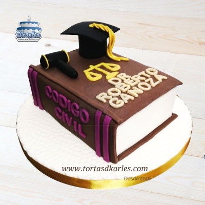 DKarles - Torta Graduaci�n Abogado