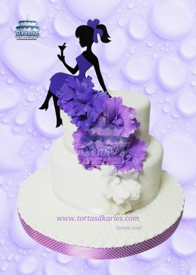 DKarles - Torta Quince a�os Rosas y Tope 03