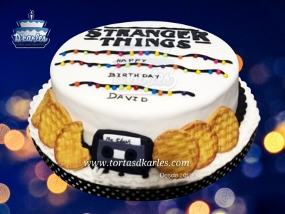 DKarles - Torta Stranger Things 02