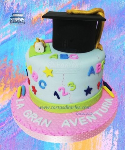 DKarles - Torta Graduaci�n de ni�o en Colegio 03